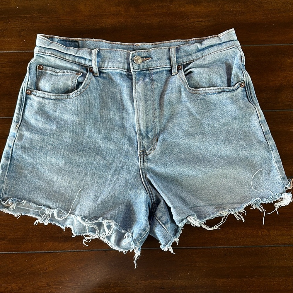 American Eagle Stretch Highest Rise 90’s Boyfriend Shorts